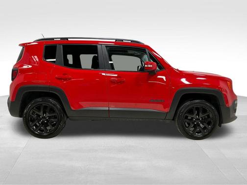 2017 Jeep Renegade Altitude
