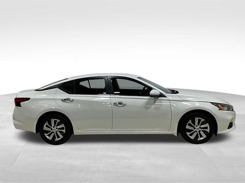 2021 Nissan Altima S FWD