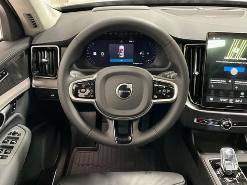 2026 Volvo XC90 Ultra Dark Theme, B6 AWD Gas (mild hybrid), Gasoline, 7 Seats