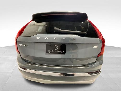 2022 Volvo XC90 Recharge Plug-In Hybrid T8 Inscription 6 Passenger