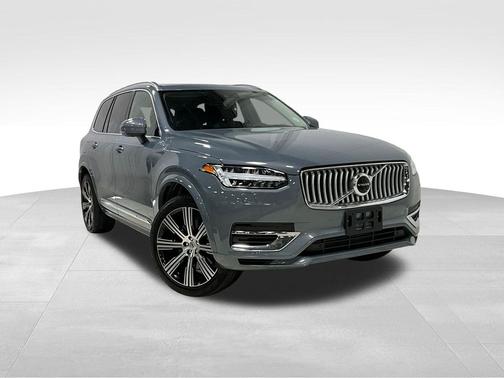 2022 Volvo XC90 Recharge Plug-In Hybrid T8 Inscription 6 Passenger