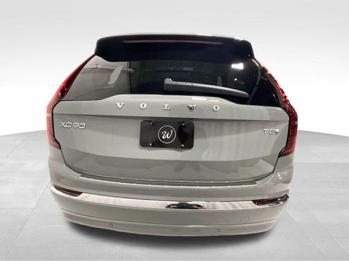 2026 Volvo XC90 Plug-In Hybrid T8 Ultra 7-Seater