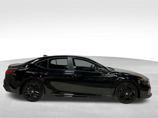 Midnight Black Metallic 2025 Toyota Camry SE