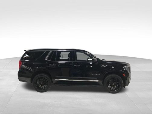 Onyx Black 2023 GMC Yukon SLT