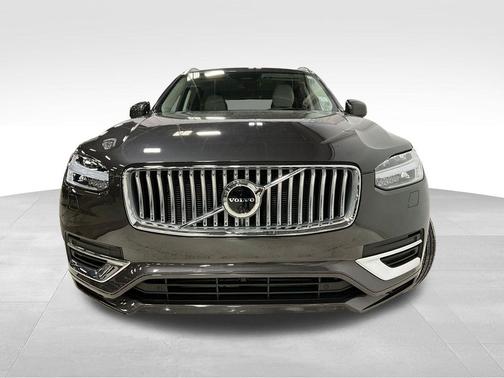 2024 Volvo XC90 Recharge Plug-In Hybrid T8 Ultimate Bright Theme 7-Seater