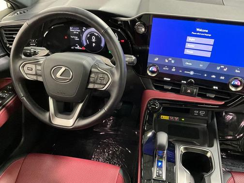 2022 Lexus NX 350h Premium