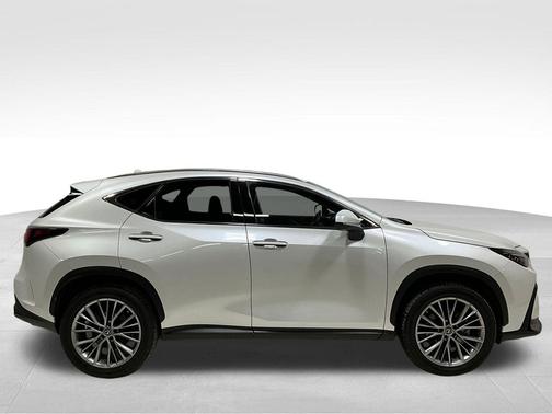 2022 Lexus NX 350h Premium
