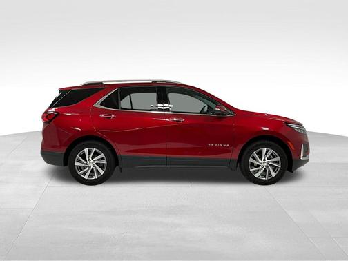 Radiant Red Tintcoat 2023 Chevrolet Equinox Premier w/1LZ