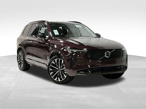 2026 Volvo XC90 B6 Ultra Dark Theme 7-Seater