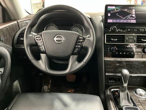 2022 Nissan Armada Platinum 4WD