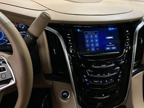 2020 Cadillac Escalade Platinum