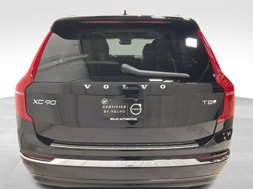 Onyx Black Metallic 2025 Volvo XC90 Plug-In Hybrid T8 Ultra 7-Seater