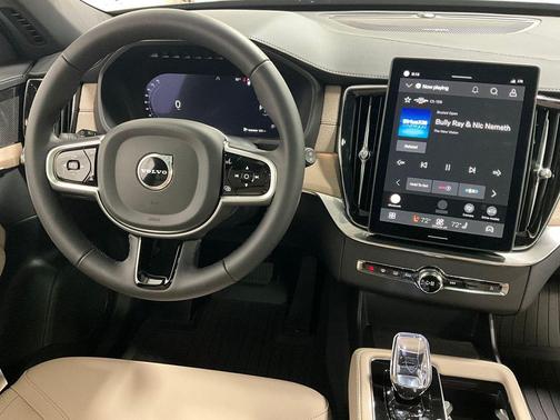 2026 Volvo XC90 B5 Plus 7-Seater