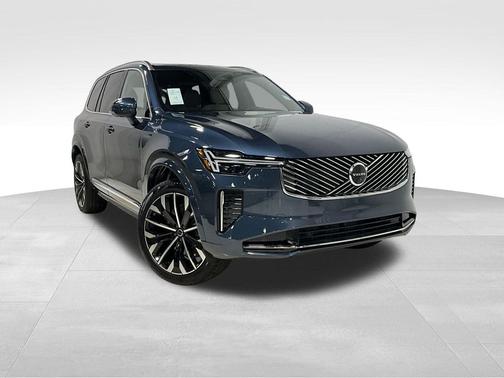 2026 Volvo XC90 B5 Plus 7-Seater