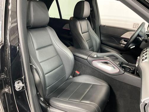 Black 2024 Mercedes-Benz GLE 450 Plug-In Hybrid 4MATIC