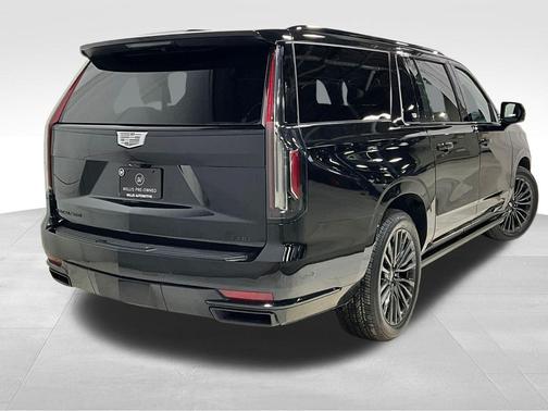 2022 Cadillac Escalade ESV Sport Platinum