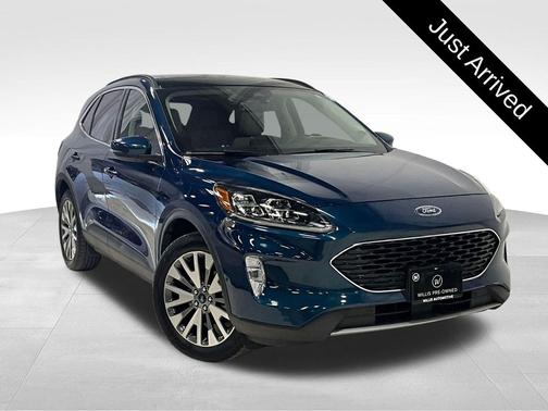 2020 Ford Escape Titanium