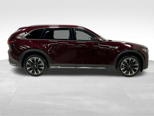 2024 Mazda CX-90 PHEV Premium Plus