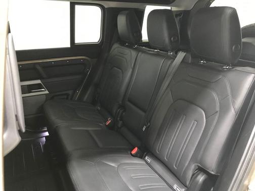 Gondwana Stone Metallic 2020 Land Rover Defender 110 HSE
