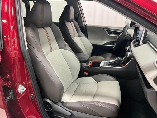 2023 Toyota RAV4 Adventure