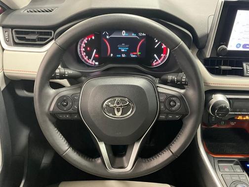 2023 Toyota RAV4 Adventure
