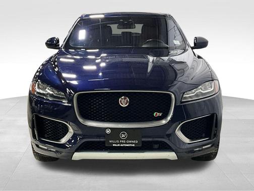 2018 Jaguar F-PACE S