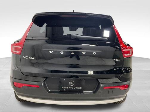 Black Stone 2021 Volvo XC40 T5 Momentum