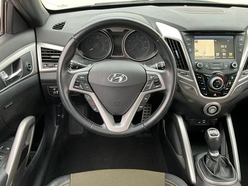 Triathlon Grey 2016 Hyundai Veloster Base