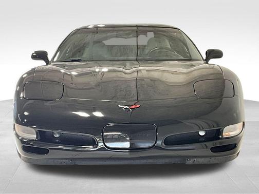 2001 Chevrolet Corvette Base
