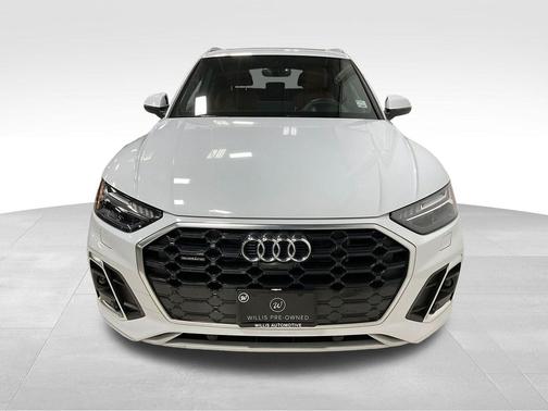 2022 Audi Q5 55 S line Prestige
