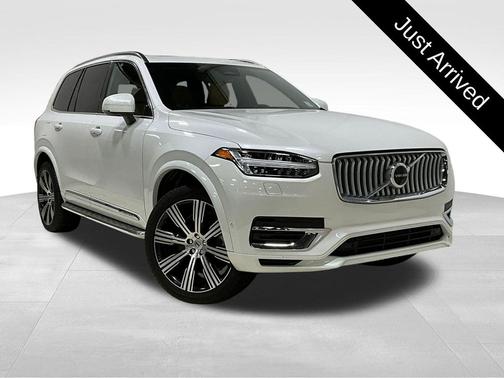 2024 Volvo XC90 Recharge Plug-In Hybrid T8 Ultimate Bright Theme 7-Seater