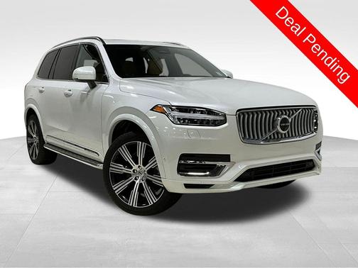 2024 Volvo XC90 Recharge Plug-In Hybrid T8 Ultimate Bright Theme 7-Seater