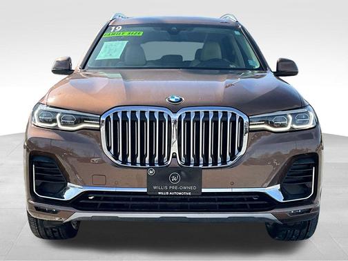 2019 BMW X7 xDrive40i