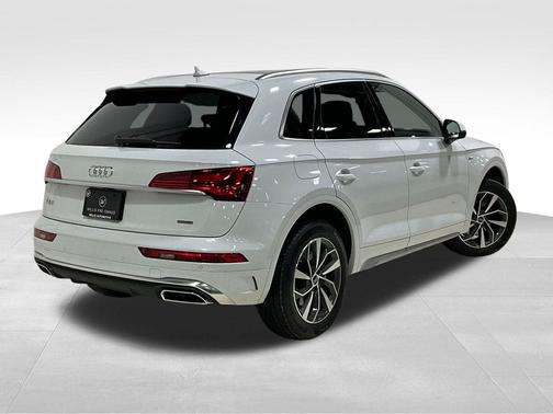 2023 Audi Q5 45 S line Premium Plus