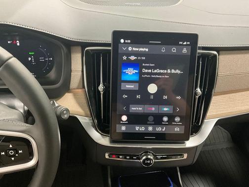 2026 Volvo XC90 Plug-In Hybrid T8 Plus 7-Seater