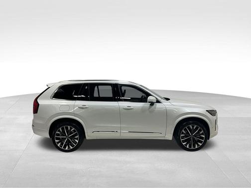 2026 Volvo XC90 Plug-In Hybrid T8 Plus 7-Seater