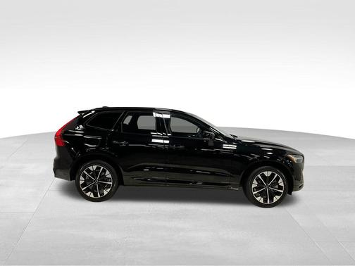 Onyx Black Metallic 2026 Volvo XC60 Plug-In Hybrid Plus, T8 AWD Electric/Gasoline, Dark