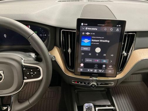 Onyx Black Metallic 2026 Volvo XC60 Plug-In Hybrid Plus, T8 AWD Electric/Gasoline, Dark