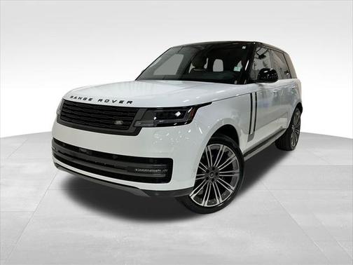 2025 Land Rover Range Rover P400 SE