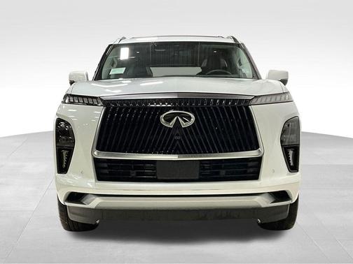 2025 INFINITI QX80 SENSORY AWD