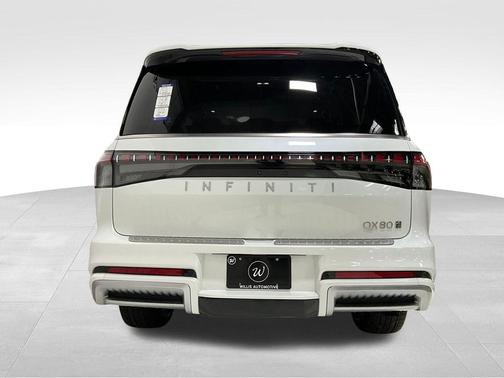 2025 INFINITI QX80 SENSORY AWD