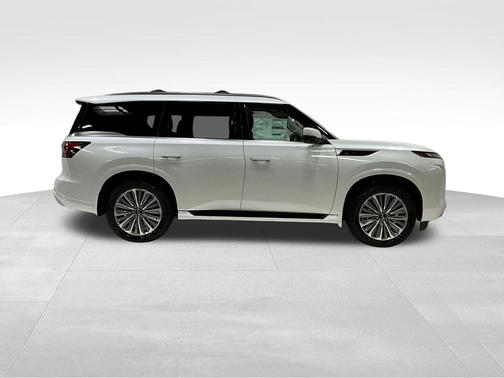 2025 INFINITI QX80 SENSORY AWD