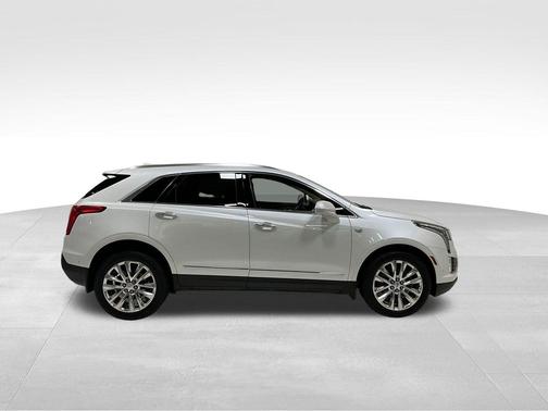 2019 Cadillac XT5 Platinum