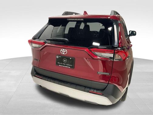 2023 Toyota RAV4 Adventure