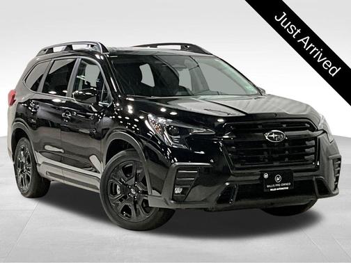 Crystal Black Silica 2025 Subaru Ascent Onyx Edition Touring 7-Passenger