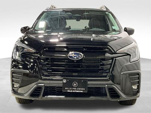 Crystal Black Silica 2025 Subaru Ascent Onyx Edition Touring 7-Passenger