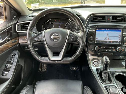 2017 Nissan Maxima 3.5 Platinum