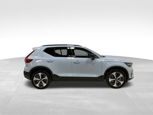 Cloud Blue 2026 Volvo XC40 Plus, B5 AWD Gas (mild hybrid), Dark