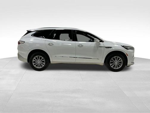 2024 Buick Enclave Essence AWD
