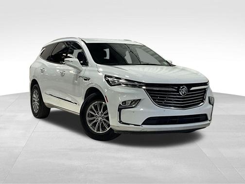 2024 Buick Enclave Essence AWD